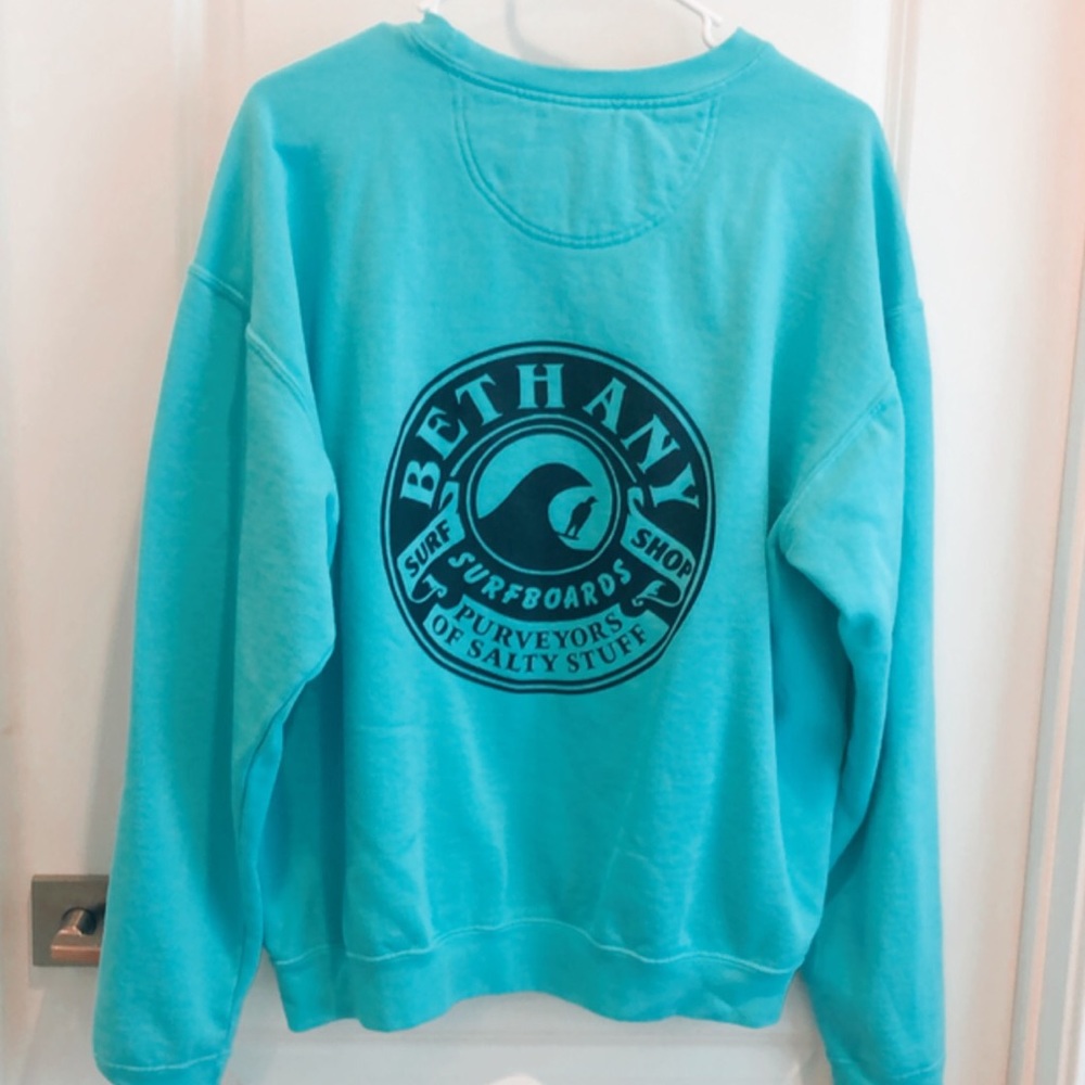 NWOT BETHANY BEACH SURF SHOP CREWNECK